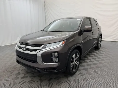 Photos of 2020 Mitsubishi Outlander Sport SE 2.0 for sale in Arlington Heights, IL at Autos of Chicago