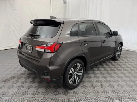 More photos of 2020 Mitsubishi Outlander Sport SE 2.0 at Autos of Chicago, IL