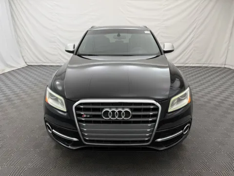 Another view of 2016 Audi SQ5 Prestige for sale in Arlington Heights, IL at Autos of Chicago