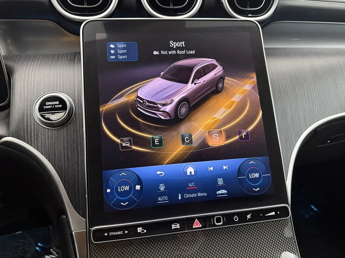 2024 Mercedes-Benz GLC GLC 300 - Photo 36