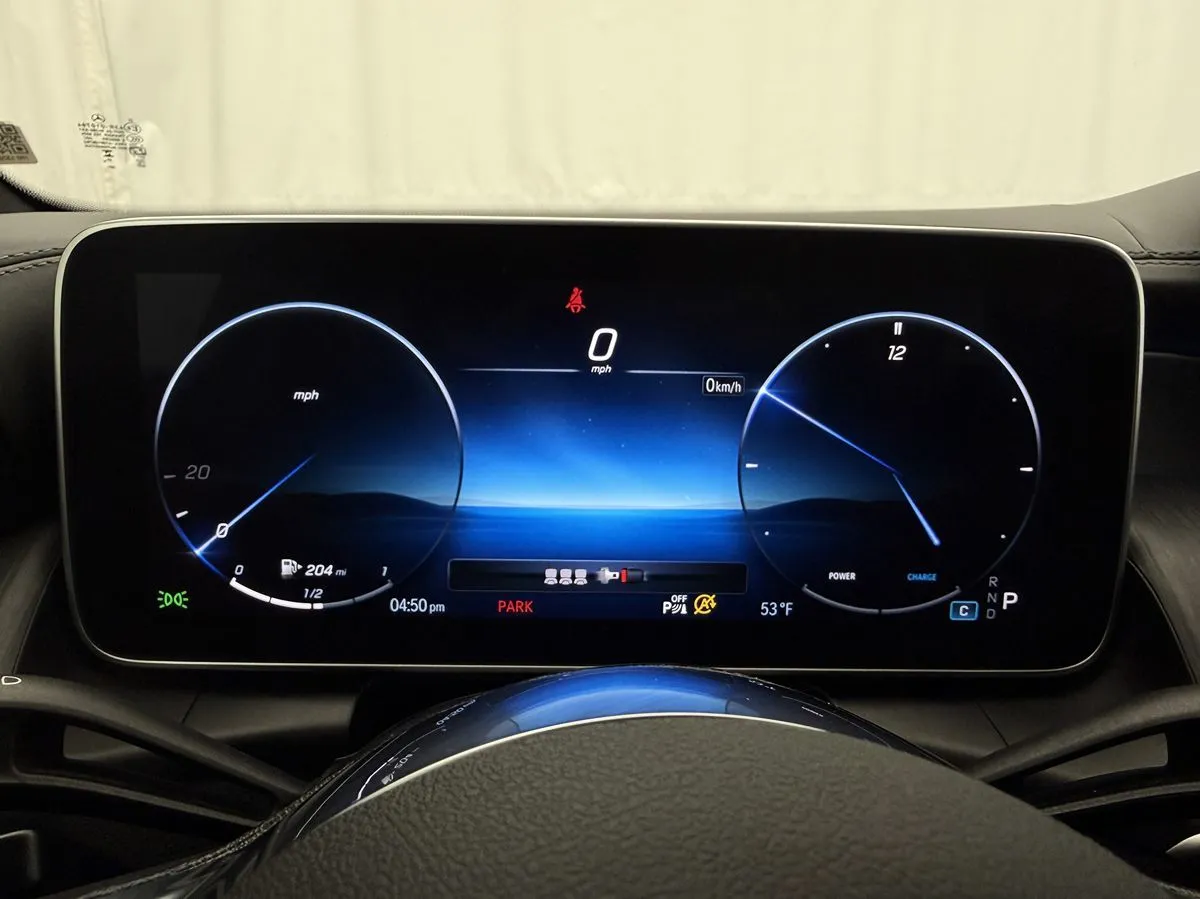 2024 Mercedes-Benz GLC GLC 300 - Photo 11