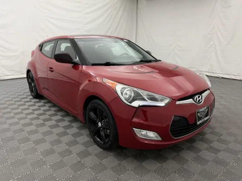 More photos of 2014 Hyundai Veloster at Autos of Chicago, IL