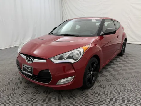 Photos of 2014 Hyundai Veloster for sale in Arlington Heights, IL at Autos of Chicago