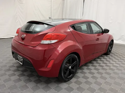 More photos of 2014 Hyundai Veloster at Autos of Chicago, IL