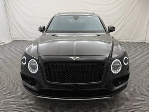 Another view of 2017 Bentley Bentayga W12 for sale in Arlington Heights, IL at Autos of Chicago