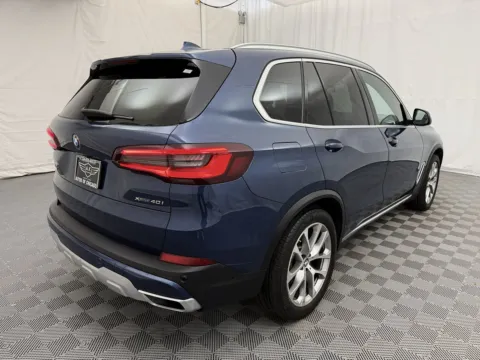More photos of 2022 BMW X5 xDrive40i at Autos of Chicago, IL