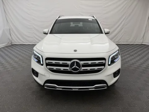 Another view of 2020 Mercedes-Benz GLB 250 for sale in Arlington Heights, IL at Autos of Chicago