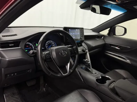 More photos of 2021 Toyota Venza XLE at Autos of Chicago, IL