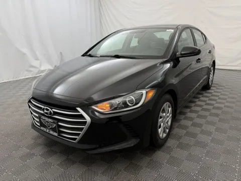 Photos of 2017 Hyundai Elantra SE for sale in Arlington Heights, IL at Autos of Chicago