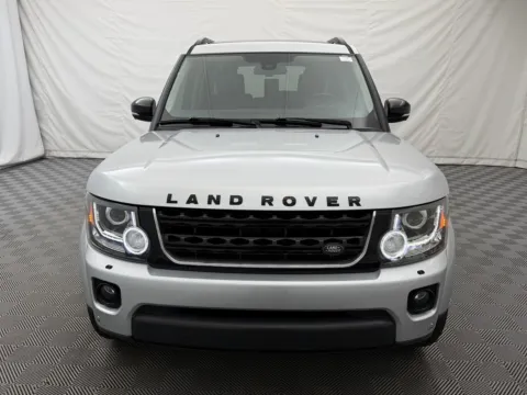 Another view of 2016 Land Rover LR4 HSE for sale in Arlington Heights, IL at Autos of Chicago