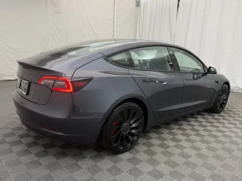More photos of 2023 Tesla Model 3 Performance at Autos of Chicago, IL