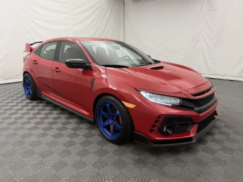 More photos of 2018 Honda Civic Type R Touring at Autos of Chicago, IL