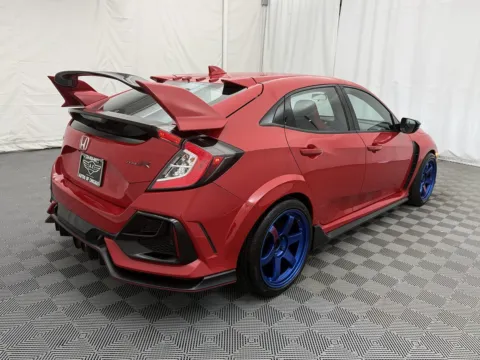 More photos of 2018 Honda Civic Type R Touring at Autos of Chicago, IL
