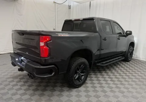 More photos of 2020 Chevrolet Silverado 1500 LT Trail Boss at Autos of Chicago, IL