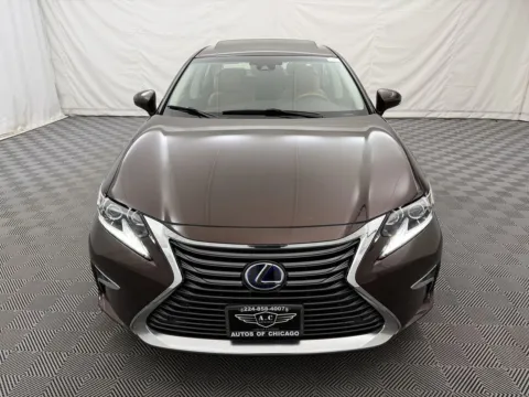 Another view of 2018 Lexus ES 300h for sale in Arlington Heights, IL at Autos of Chicago