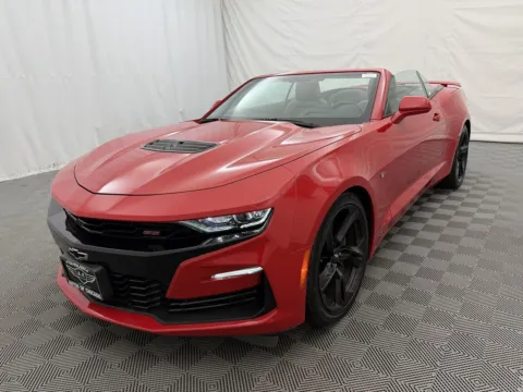 Photos of 2019 Chevrolet Camaro 2SS for sale in Arlington Heights, IL at Autos of Chicago