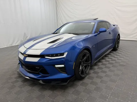 Photos of 2018 Chevrolet Camaro 2SS for sale in Arlington Heights, IL at Autos of Chicago