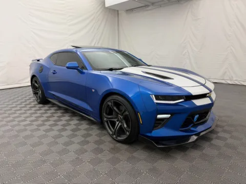 More photos of 2018 Chevrolet Camaro 2SS at Autos of Chicago, IL