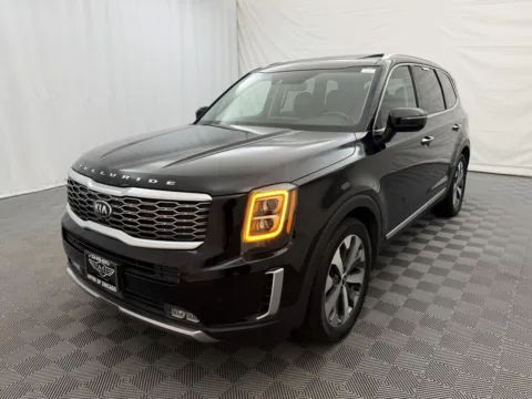 Photos of 2020 Kia Telluride SX for sale in Arlington Heights, IL at Autos of Chicago