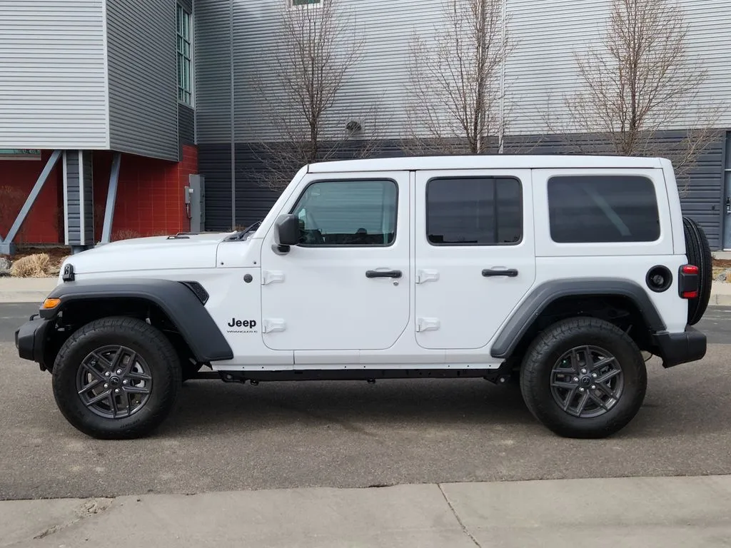2025 Jeep Wrangler 4-Door Sport S - Photo 8