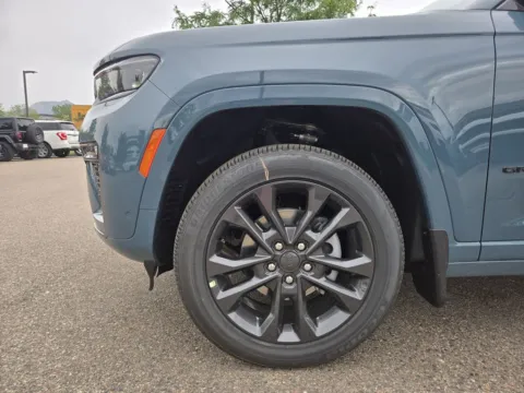 More photos of 2026 Jeep Grand Cherokee Limited Reserve at Fowler Jeep of Boulder, CO