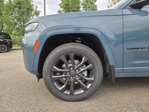 More photos of 2026 Jeep Grand Cherokee Limited Reserve at Fowler Jeep of Boulder, CO