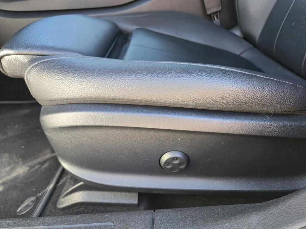 2025 Mercedes-Benz CLA CLA 250 - Photo 28