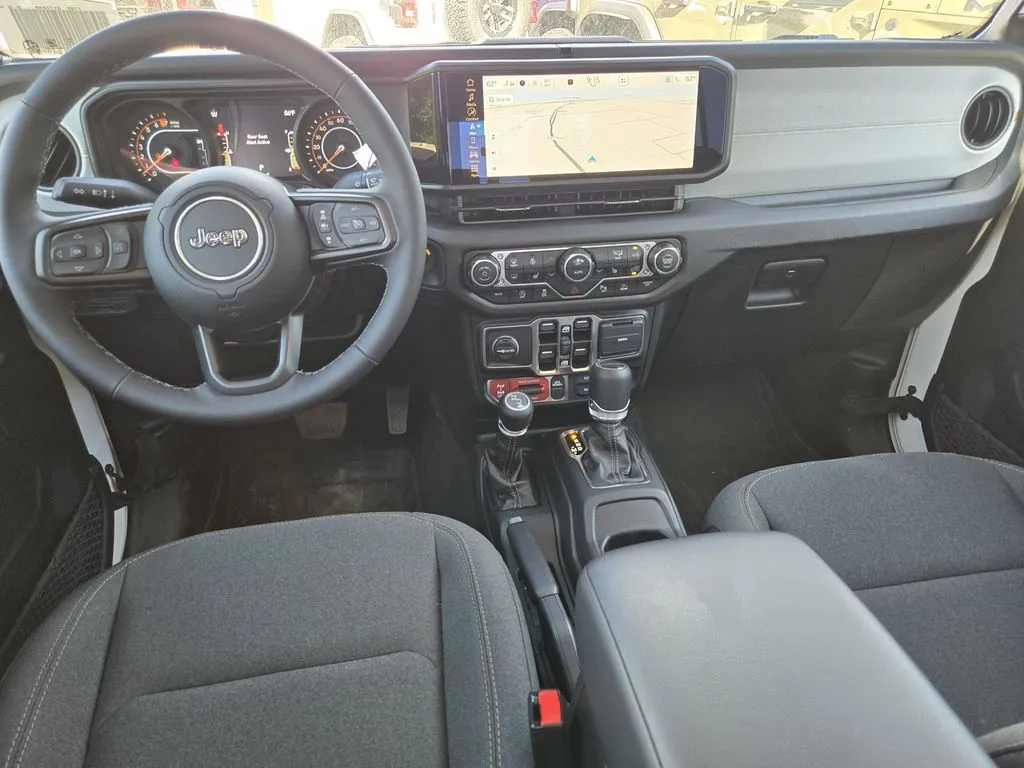 2025 Jeep Gladiator Willys - Photo 20