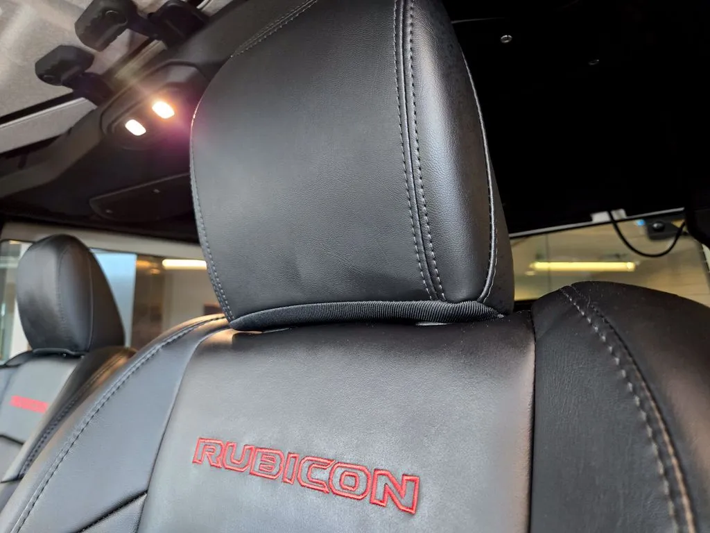 2025 Jeep Wrangler 2-Door Rubicon X - Photo 11