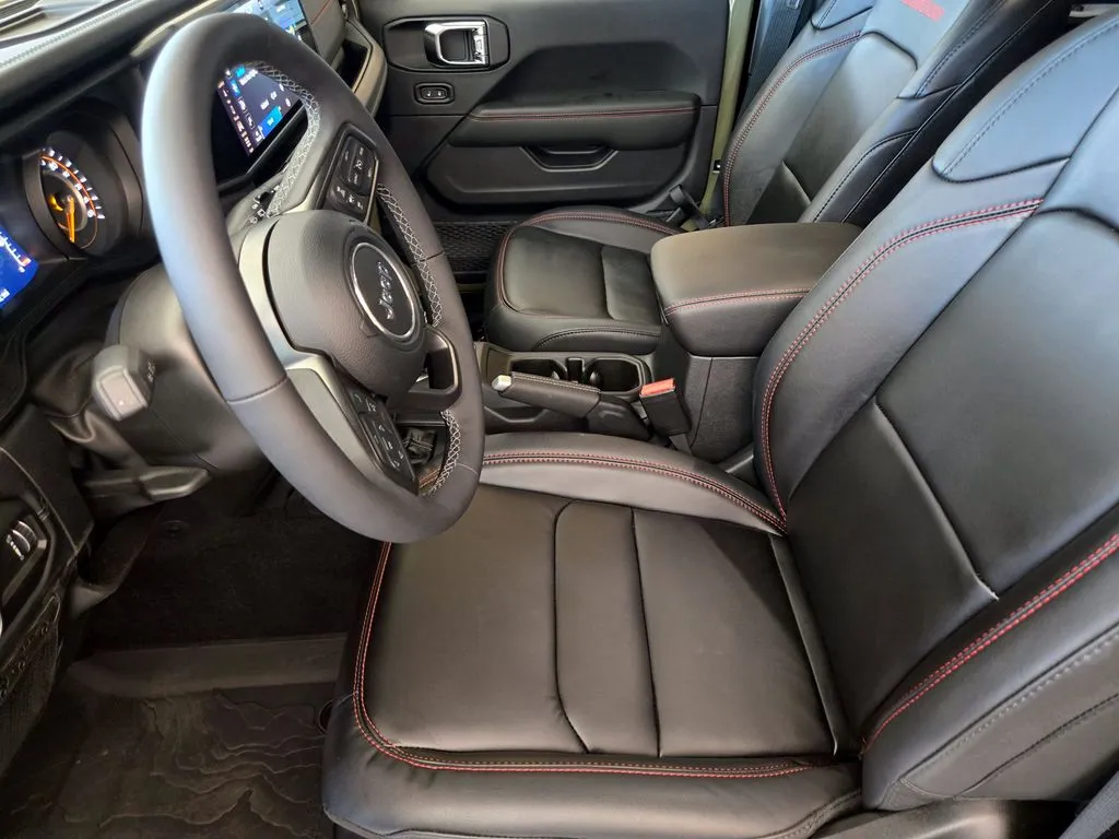 2025 Jeep Wrangler 2-Door Rubicon X - Photo 9