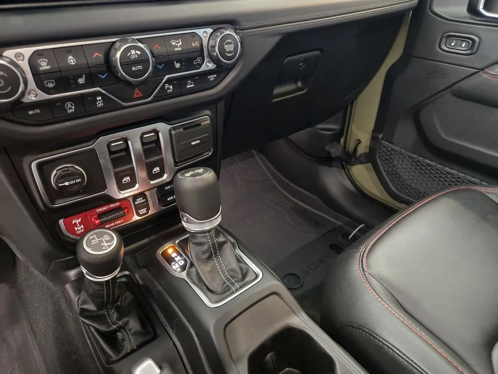 2025 Jeep Wrangler 2-Door Rubicon X - Photo 16