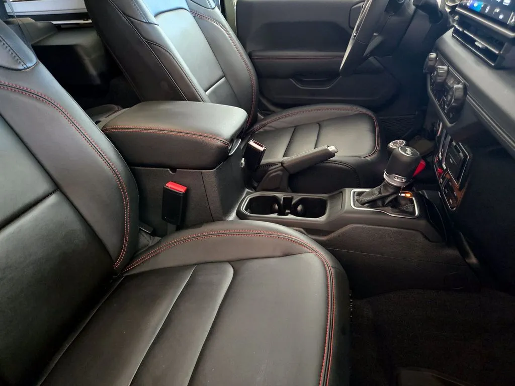 2025 Jeep Wrangler 2-Door Rubicon X - Photo 10