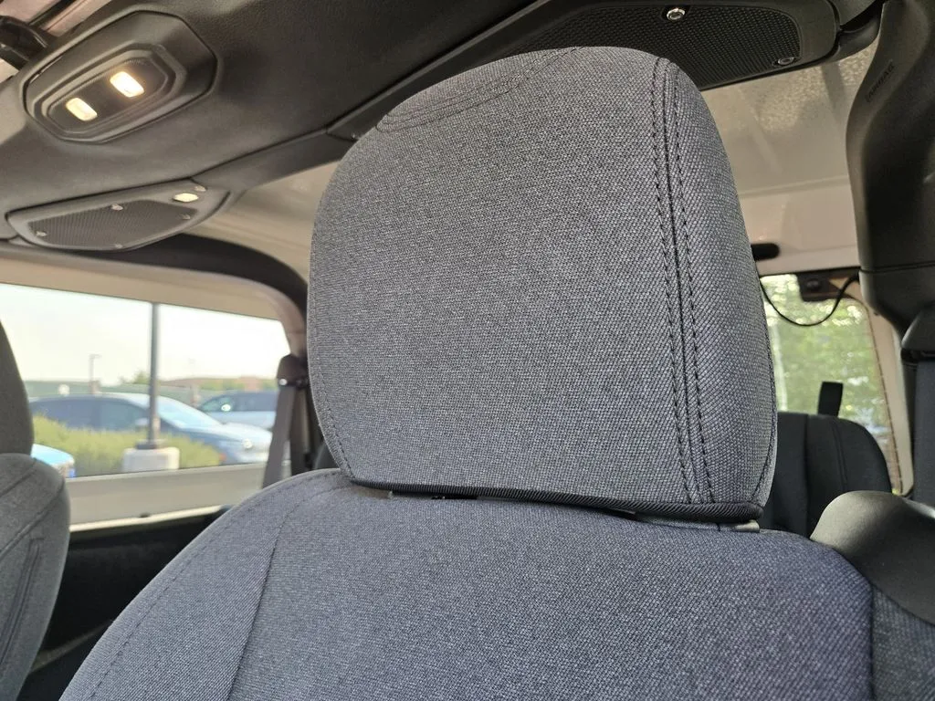 2025 Jeep Wrangler 2-Door Willys - Photo 11