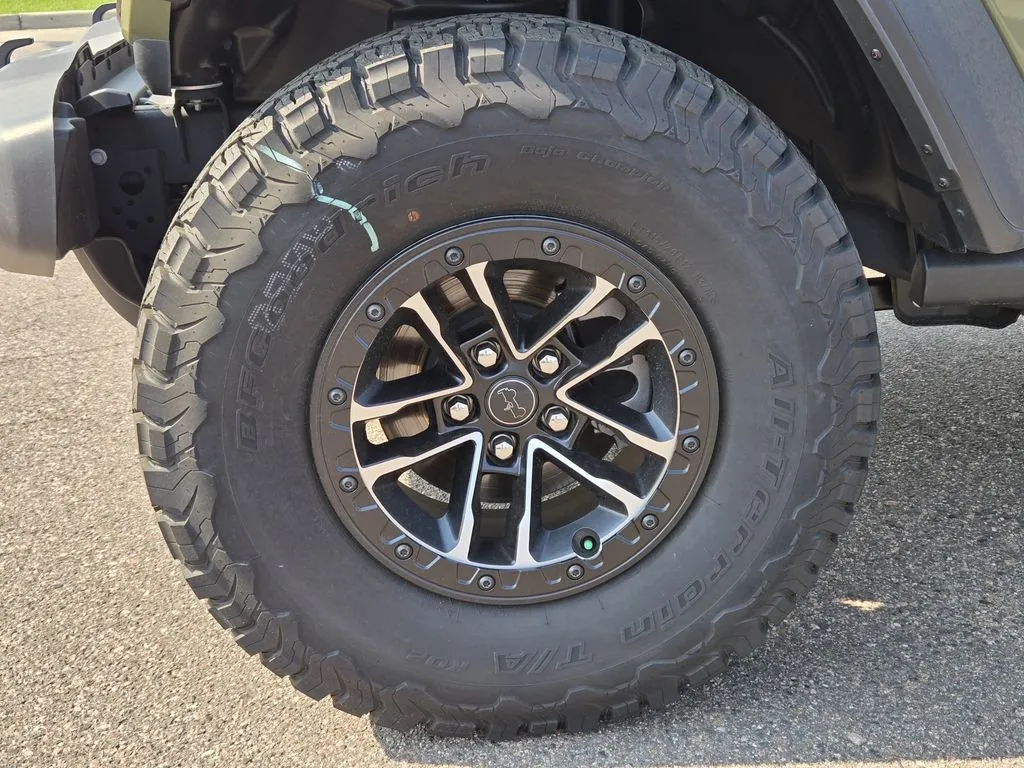 2025 Jeep Wrangler 2-Door Willys - Photo 7