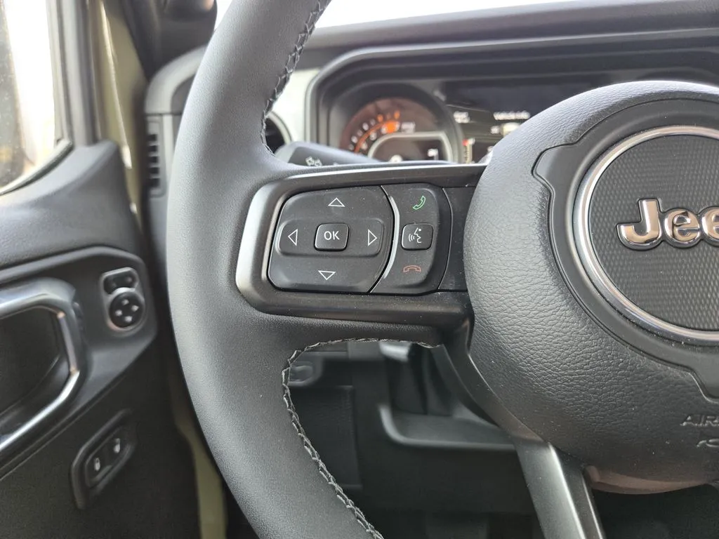2025 Jeep Wrangler 2-Door Willys - Photo 22