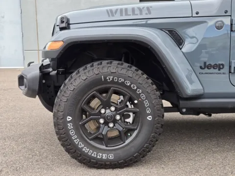 More photos of 2025 Jeep Gladiator Willys at Fowler Jeep of Boulder, CO