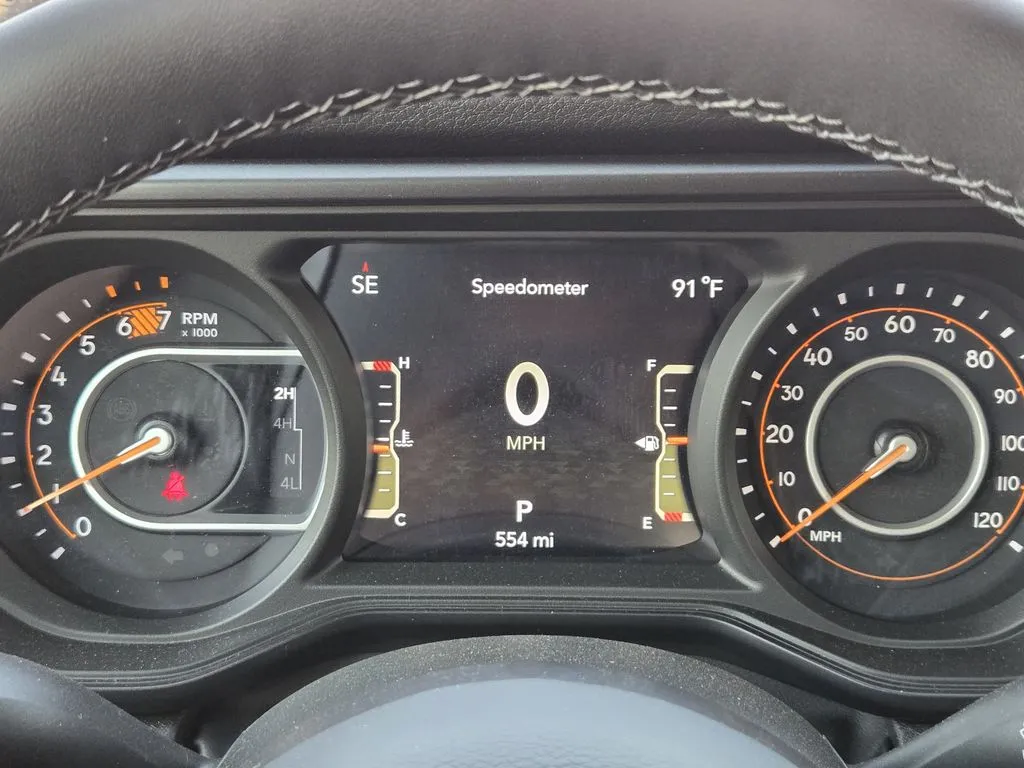 2025 Jeep Wrangler 2-Door Willys - Photo 13