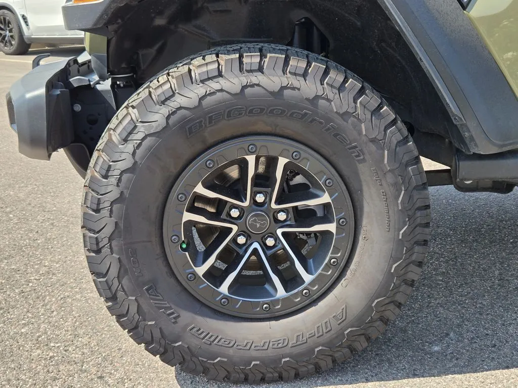 2025 Jeep Wrangler 2-Door Willys - Photo 7