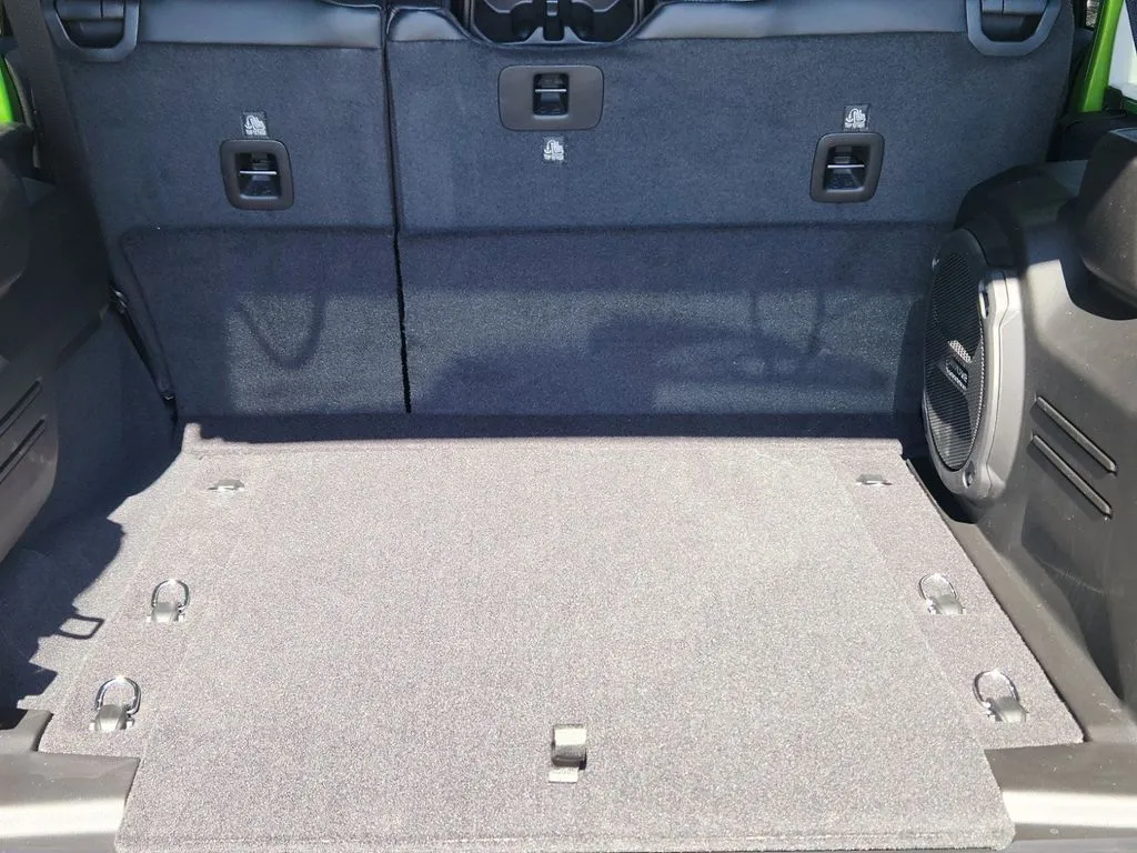 2025 Jeep Wrangler 4-Door Rubicon - Photo 25