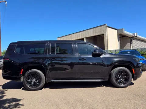 More photos of 2024 Jeep Wagoneer L Series II at Fowler Jeep of Boulder, CO