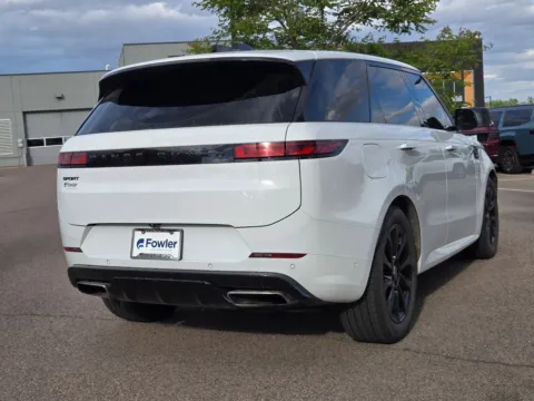 More photos of 2024 Land Rover Range Rover Sport Dynamic SE at Fowler Jeep of Boulder, CO