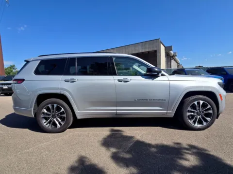 More photos of 2021 Jeep Grand Cherokee L Overland at Fowler Jeep of Boulder, CO
