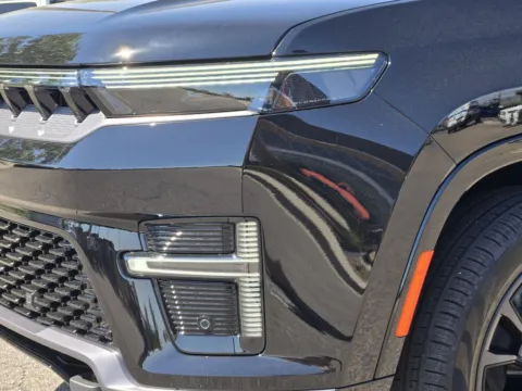 More photos of 2026 Jeep Grand Wagoneer Summit Obsidian at Fowler Jeep of Boulder, CO