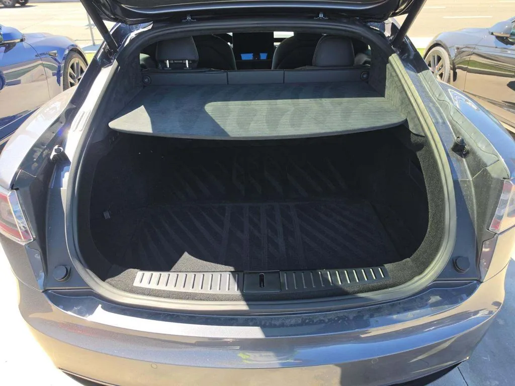 2022 Tesla Model S Base - Photo 9