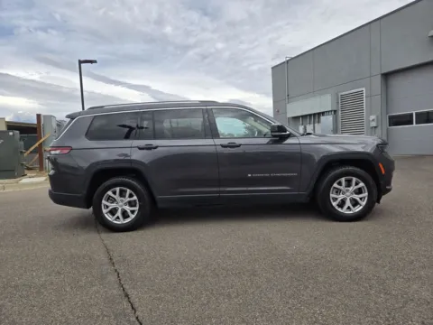 More photos of 2022 Jeep Grand Cherokee L Limited at Fowler Jeep of Boulder, CO