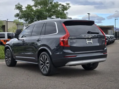 More photos of 2022 Volvo XC90 T5 Momentum at Fowler Jeep of Boulder, CO