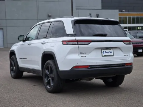 More photos of 2023 Jeep Grand Cherokee Limited at Fowler Jeep of Boulder, CO