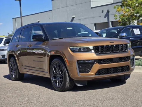 Another view of 2027 Jeep Grand Cherokee Summit for sale in Boulder, CO at Fowler Jeep of Boulder