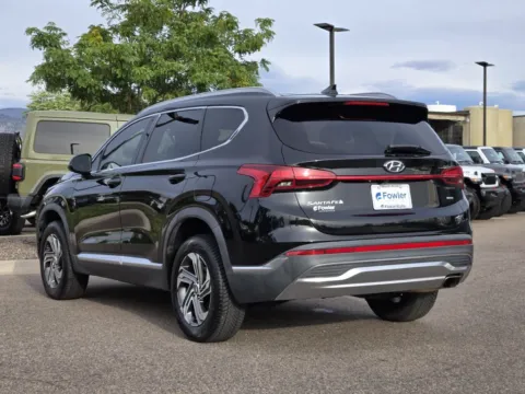 More photos of 2022 Hyundai Santa Fe SEL at Fowler Jeep of Boulder, CO