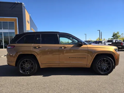 More photos of 2027 Jeep Grand Cherokee Summit at Fowler Jeep of Boulder, CO